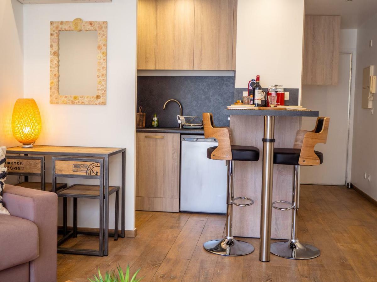 Très jolie studio au pied du Suquet Cannes Extérieur photo